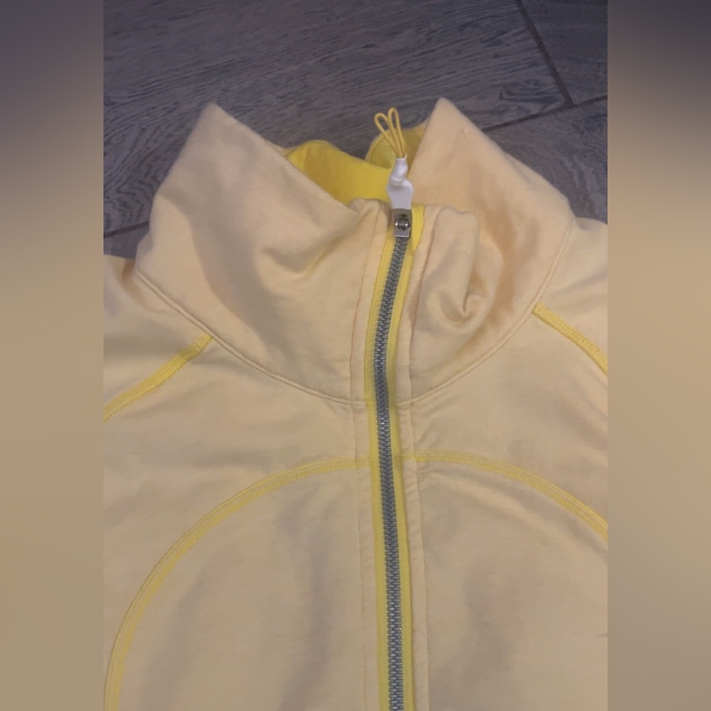 Lululemon Blissed Out Jacket In Sizzle #P05 - Picture 6 of 10